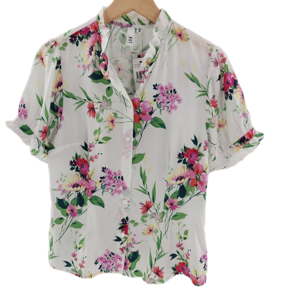 NWT KUT from the Kloth Floral Gemma Blouse Women's Petite Medium: Runs small